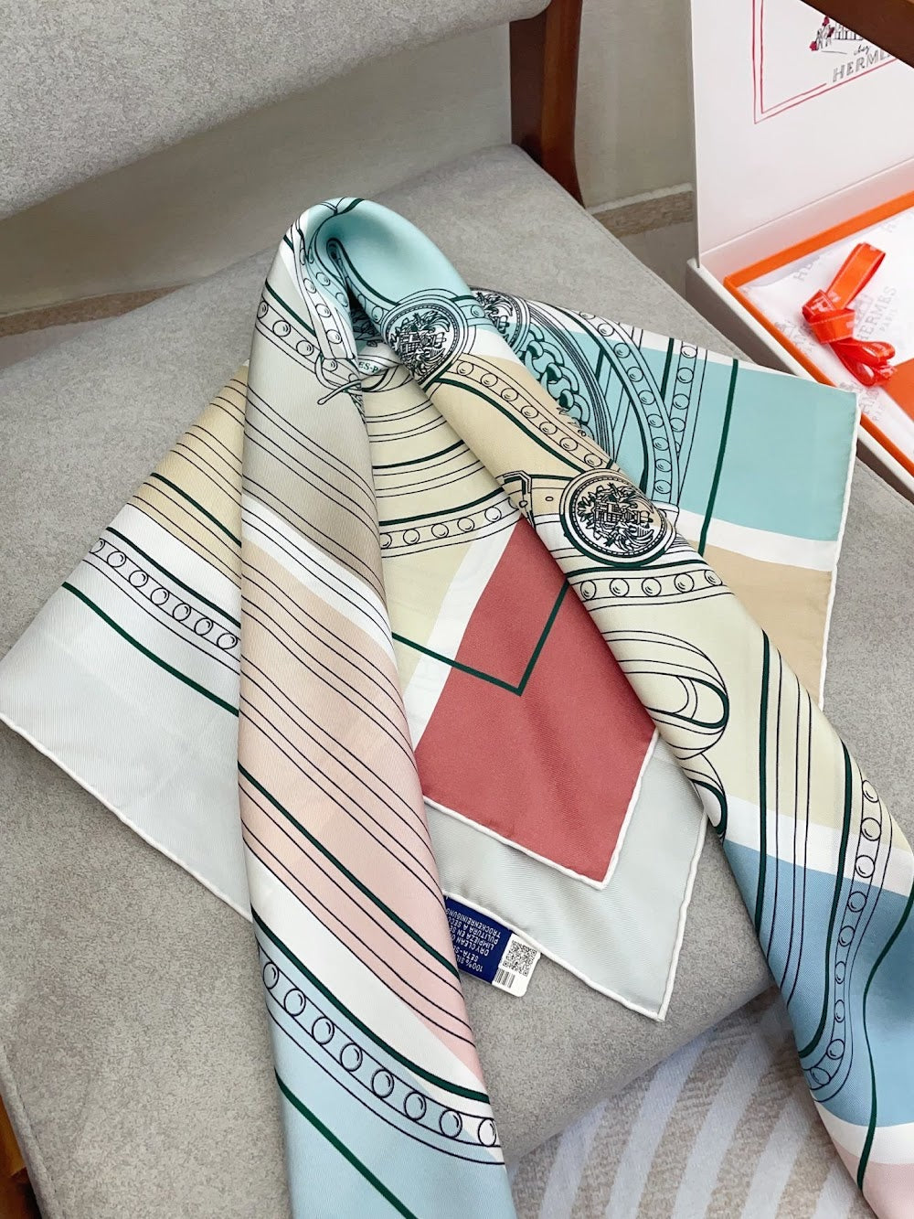 Dragons Bags Premium Designer Scarf --98832