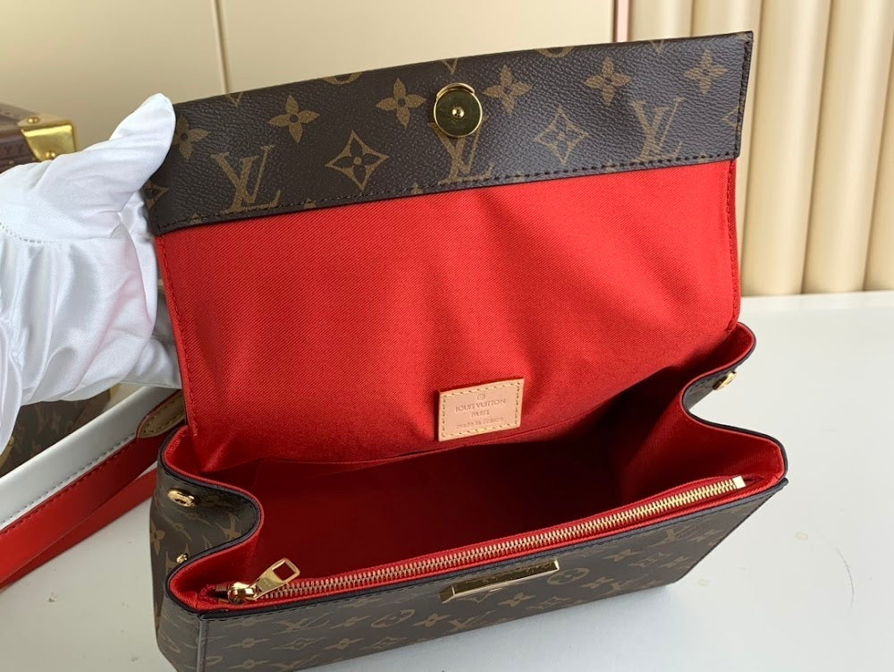 Dragons Bags ln Luxury Bag --61763