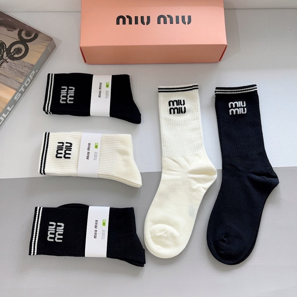 Dragons Bags Premium Luxury Socks --97845