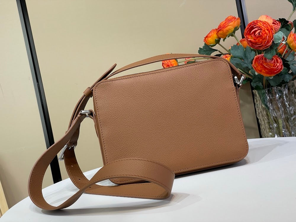 Dragons Bags ln Luxury Bag --95624