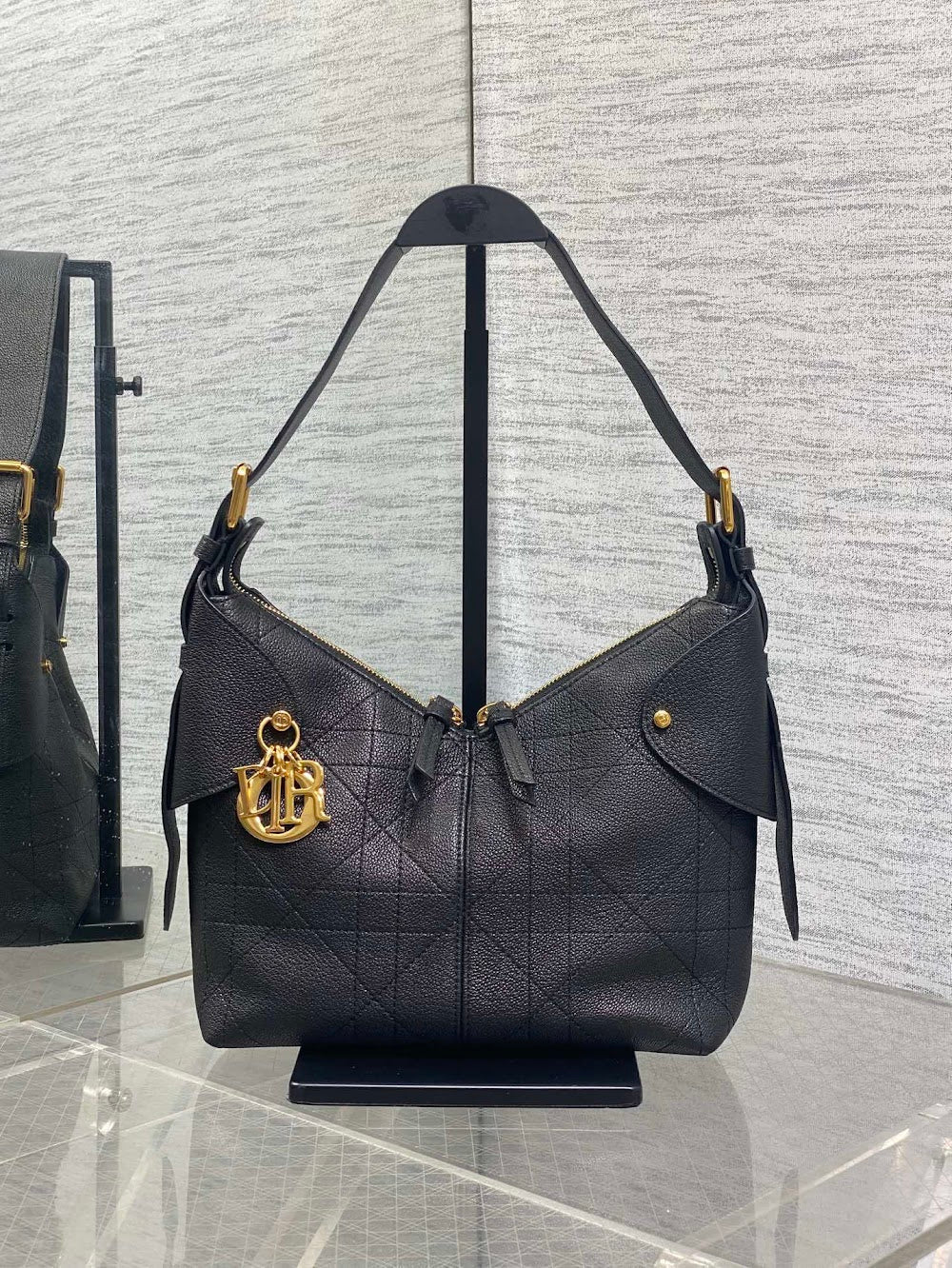 new-luxury-designer-bags-nm16733