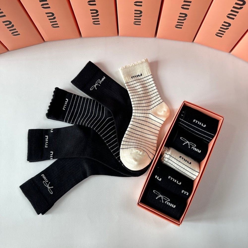 Dragons Bags Premium Luxury Socks --97763