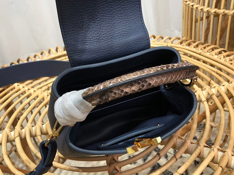 Dragons Bags ln Luxury Bag --60450