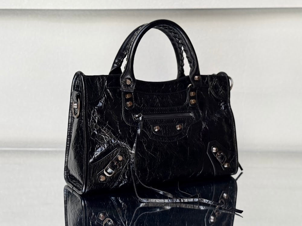 new-luxury-designer-bags-nm21578