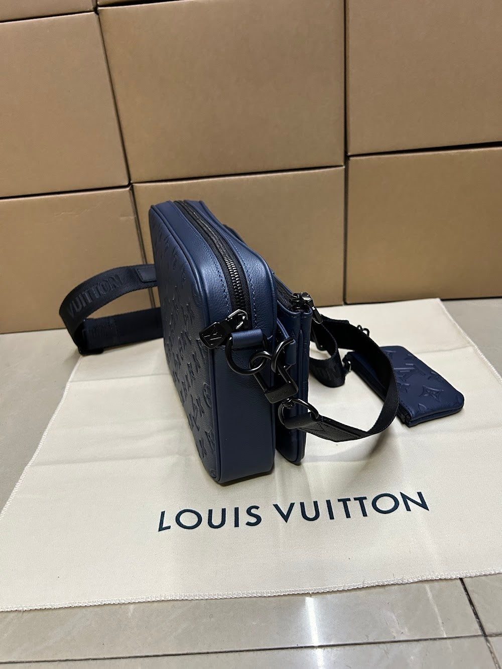 Dragons Bags ln Luxury Bag --95917