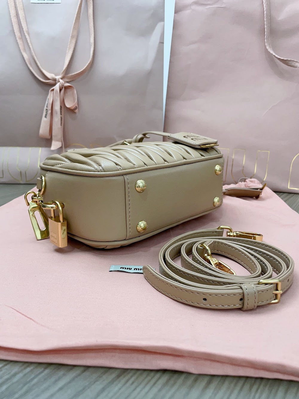 Dragons Bags Miun Miun Luxury Bag --122695