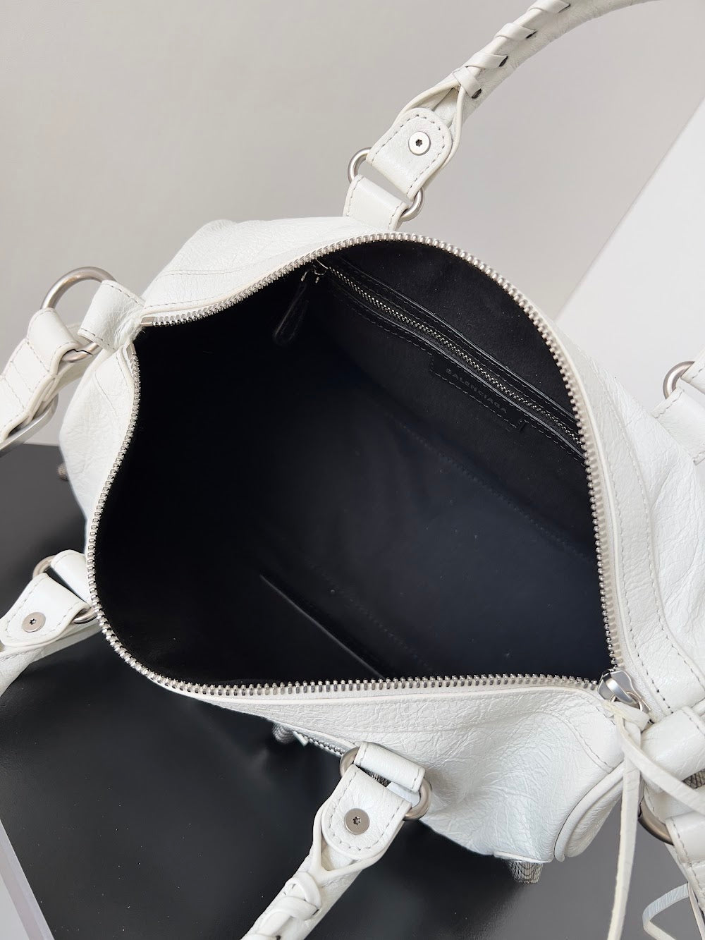 Dragons Bags Balenciaga Luxury Bag --111131