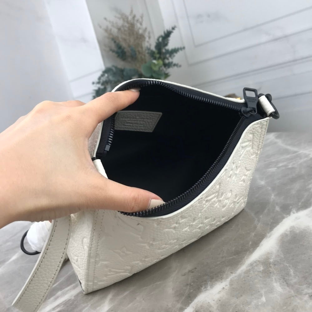 Dragons Bags ln Luxury Bag --67433