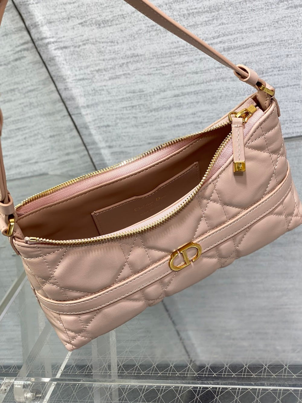 Dragons BagsDiorn Luxury Bag --115988