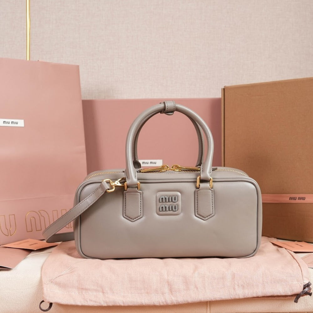 Dragons Bags Miun Miun Luxury Bag --123524
