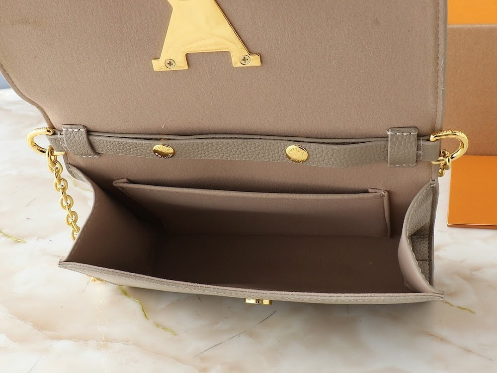 Dragons Bags ln Luxury Bag --76640
