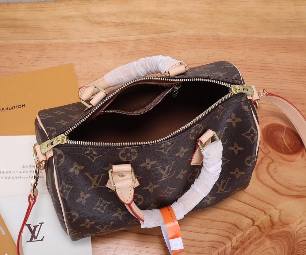 Dragons Bags ln Luxury Bag --97286