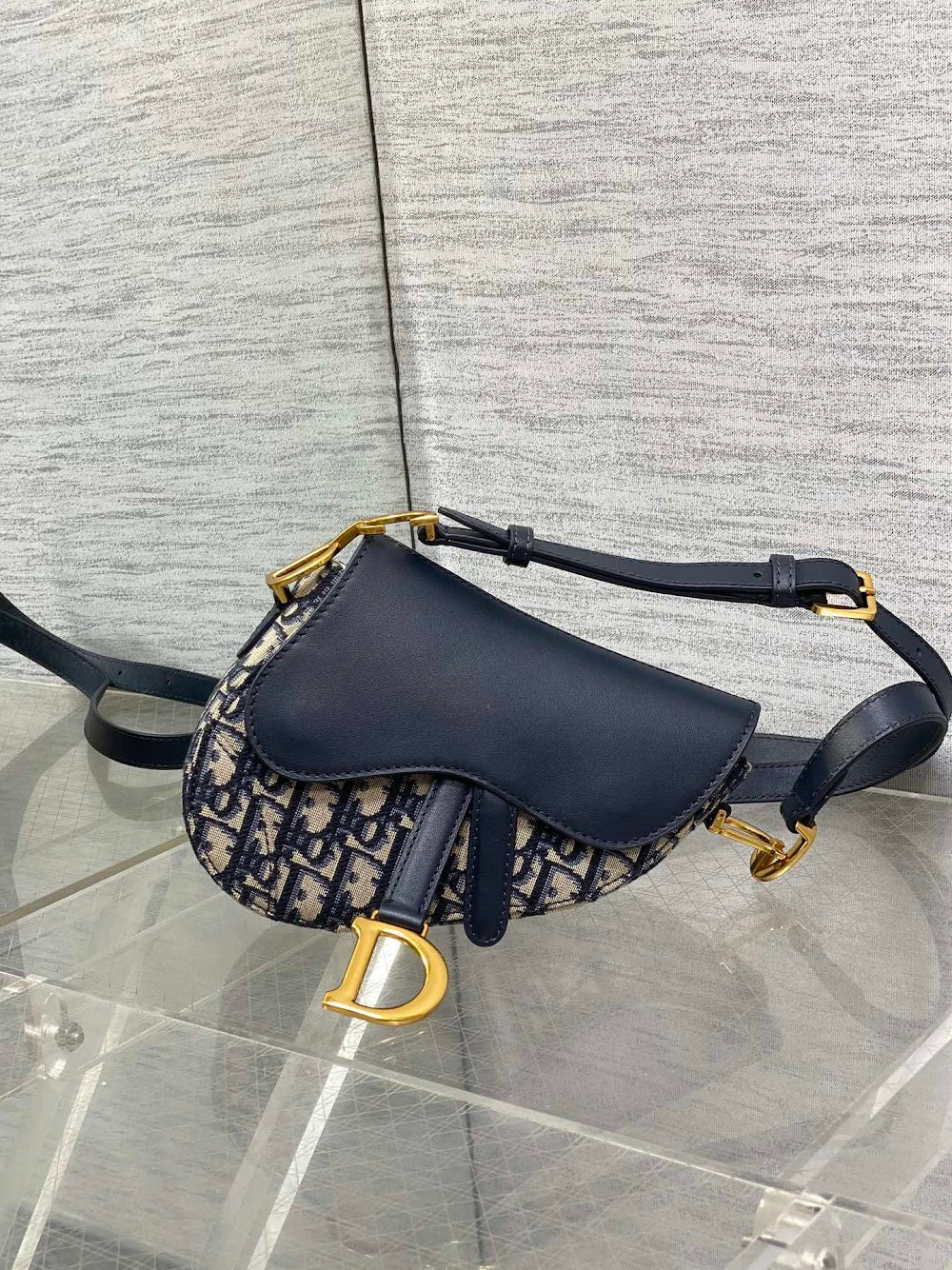 Dragons BagsDiorn Luxury Bag --115279