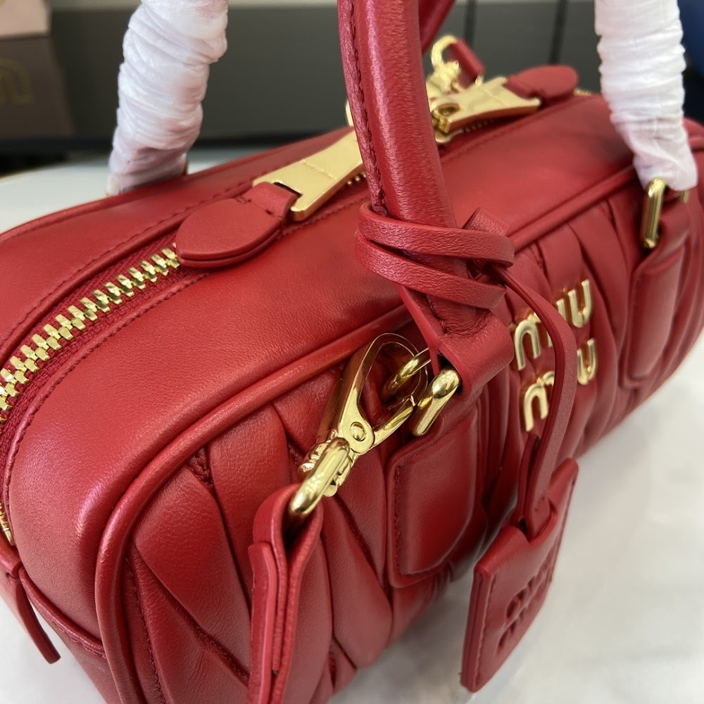 Dragons Bags Miun Miun Luxury Bag --122177