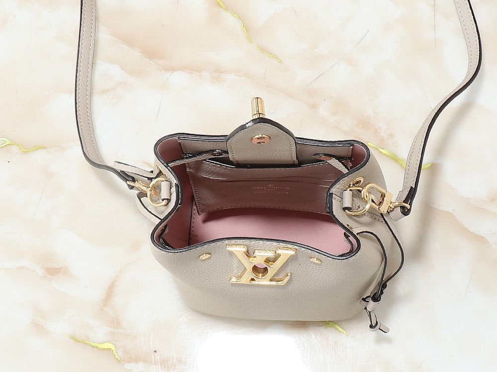 Dragons Bags ln Luxury Bag --81603