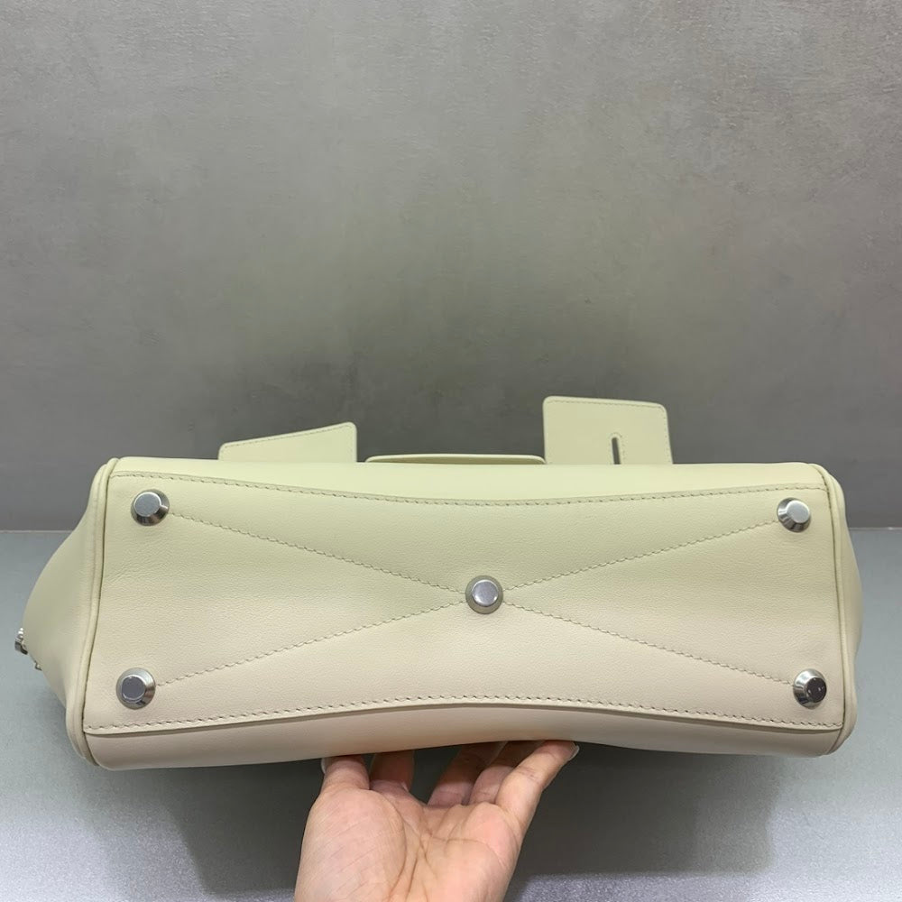 Dragons Bags Balenciaga Luxury Bag --111903