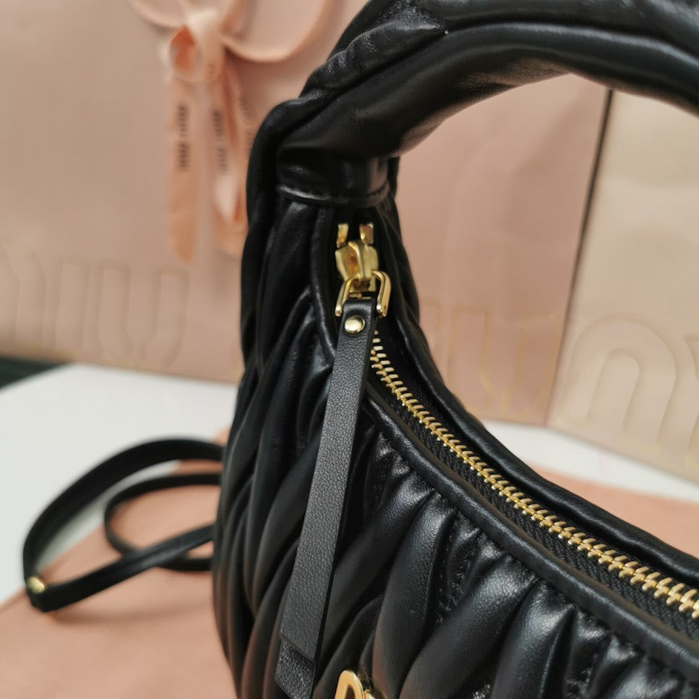 Dragons Bags Miun Miun Luxury Bag --123324
