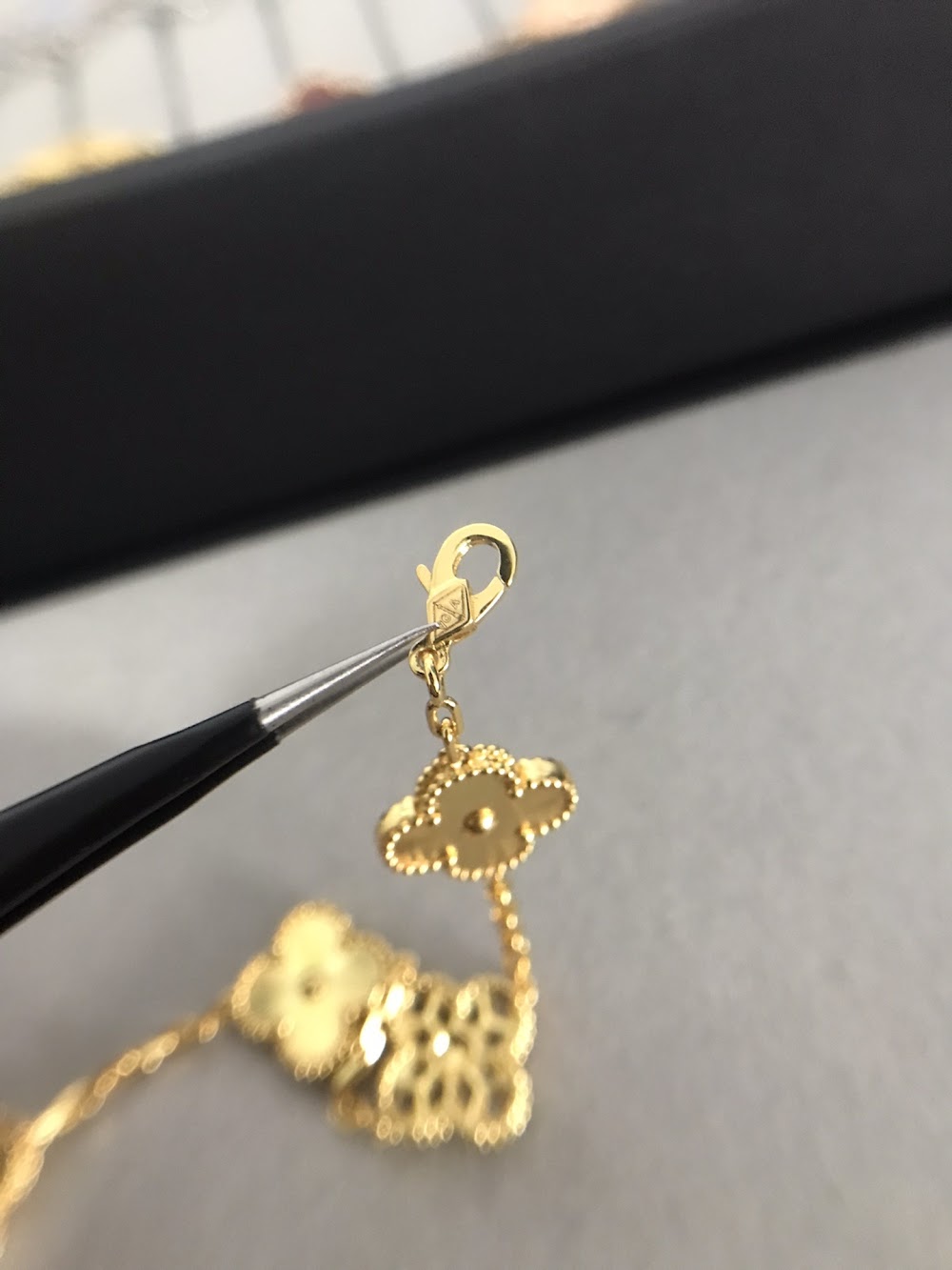 Dragons Bags VCA Luxury Jewelry --51680