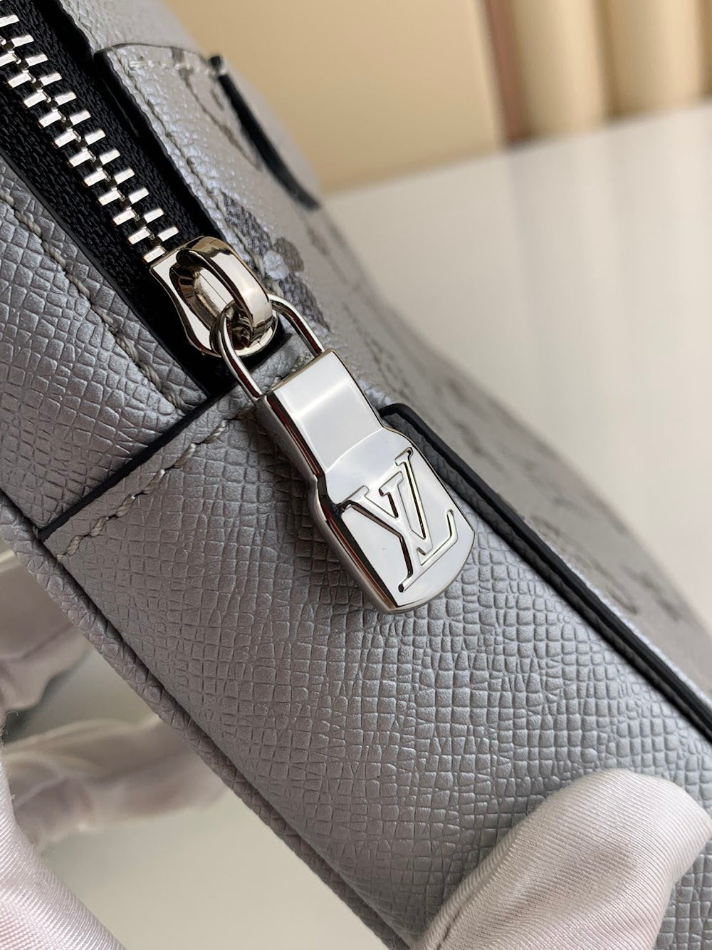 Dragons Bags ln Luxury Bag --67460