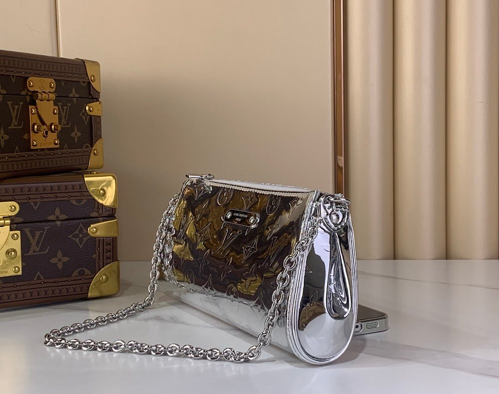 Dragons Bags ln Luxury Bag --96673