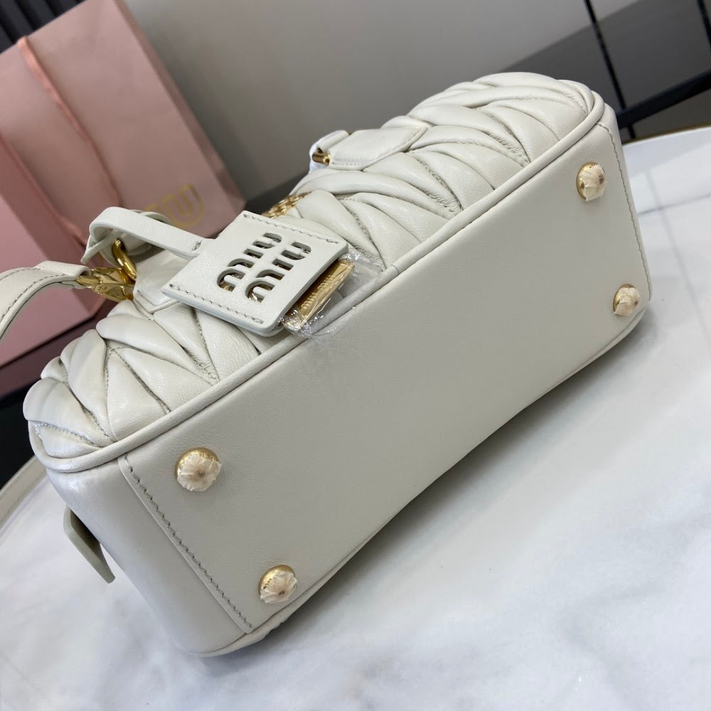 Dragons Bags Miun Miun Luxury Bag --122176