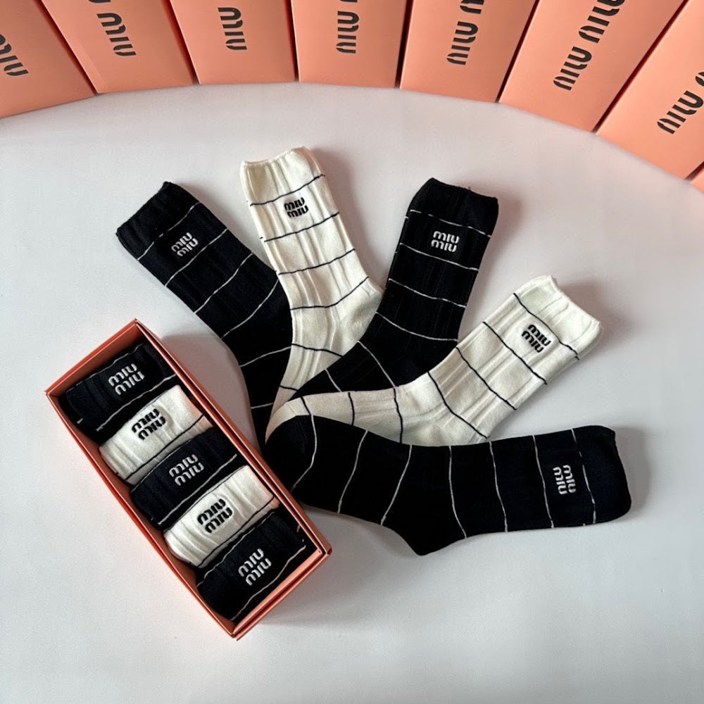 Dragons Bags Premium Luxury Socks --97801