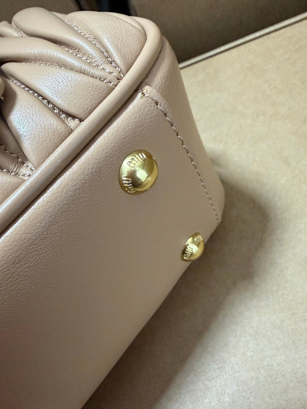 Dragons Bags Miun Miun Luxury Bag --122759