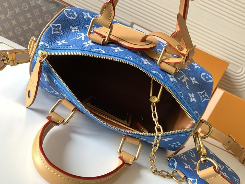Dragons Bags ln Luxury Bag --81637