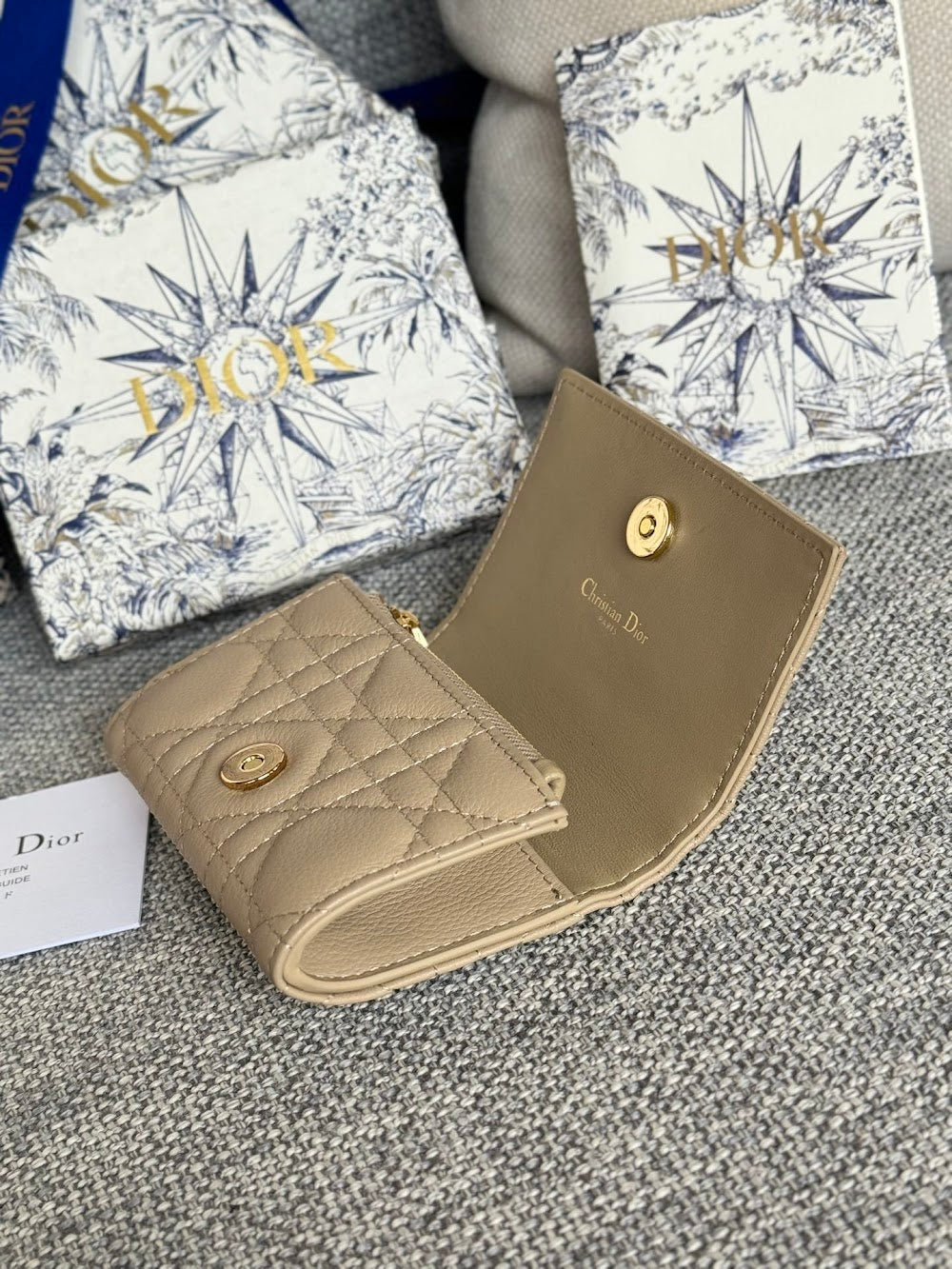 Dragons BagsDiorn Luxury Bag --114627