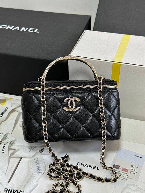 new-luxury-designer-bags-nm9548
