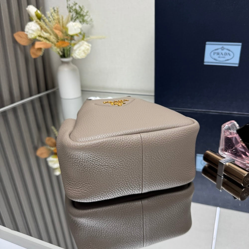 Dragons Bags Pradn Luxury Bag --102581