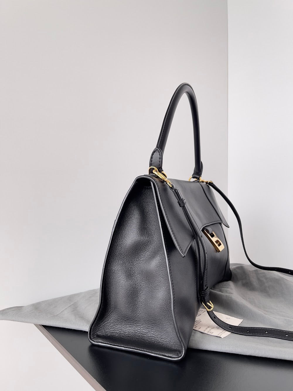 Dragons Bags Balenciaga Luxury Bag --111459