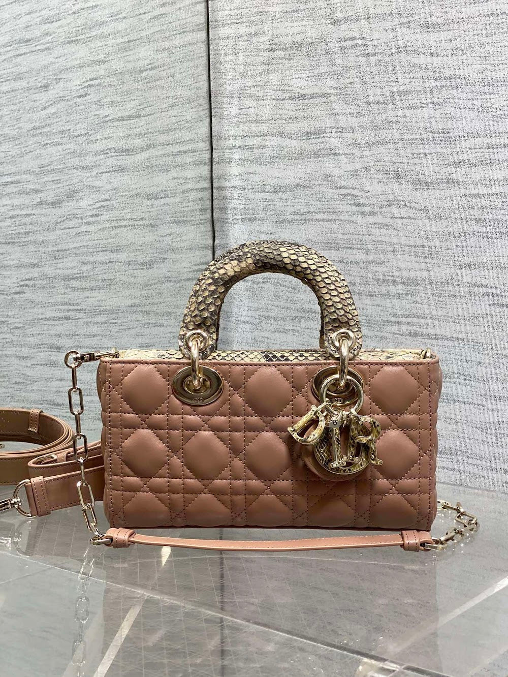 Dragons BagsDiorn Luxury Bag --115235