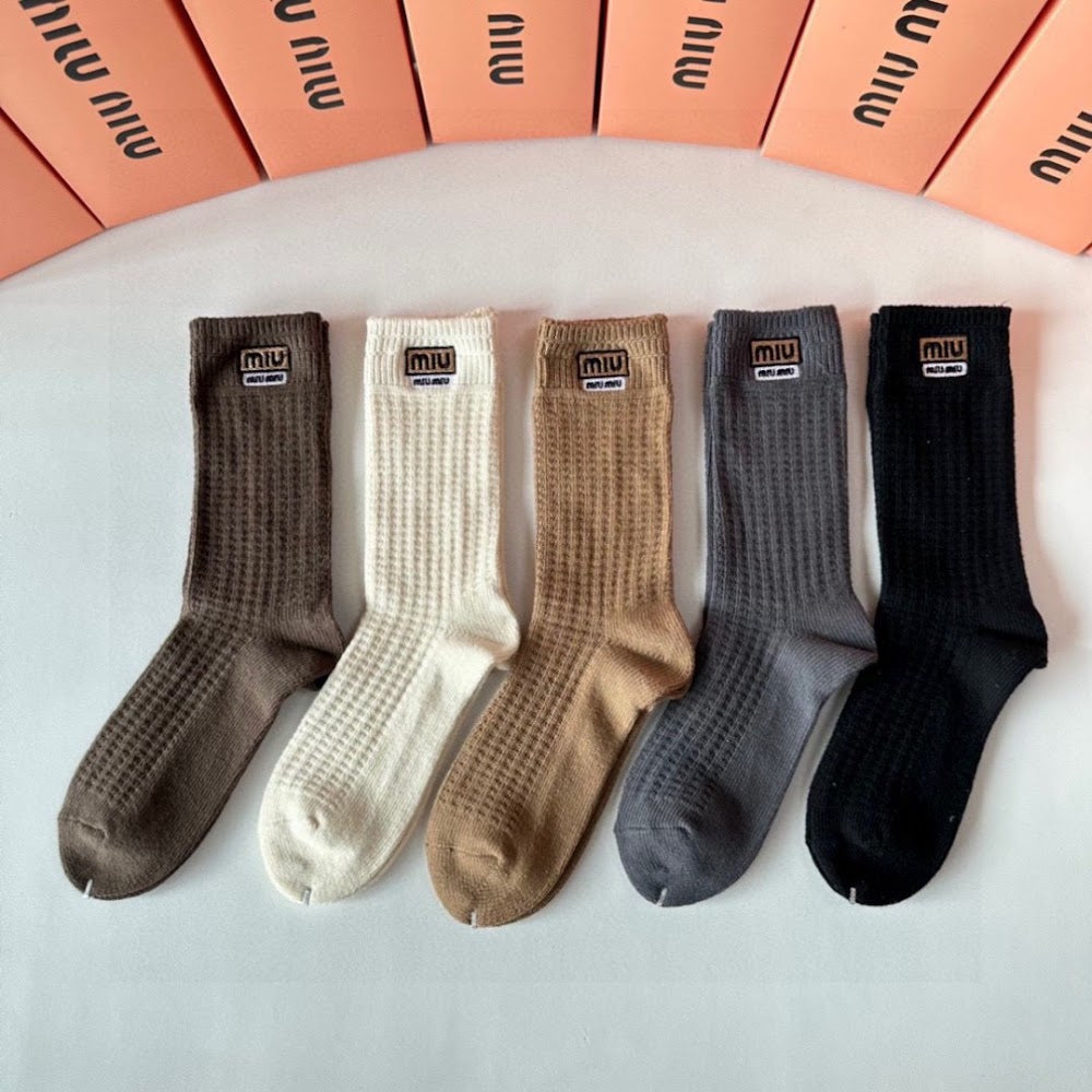Dragons Bags Premium Luxury Socks --98017