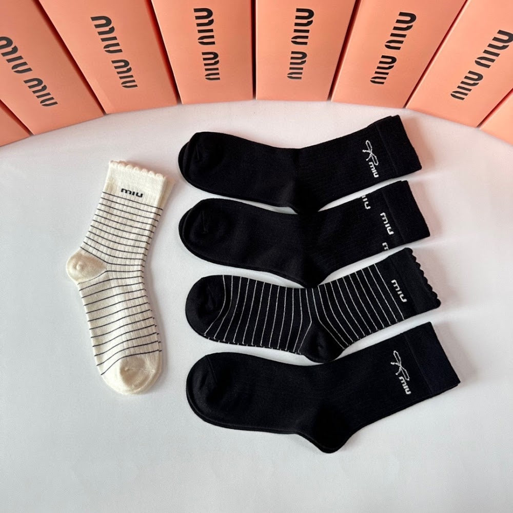 Dragons Bags Premium Luxury Socks --97763