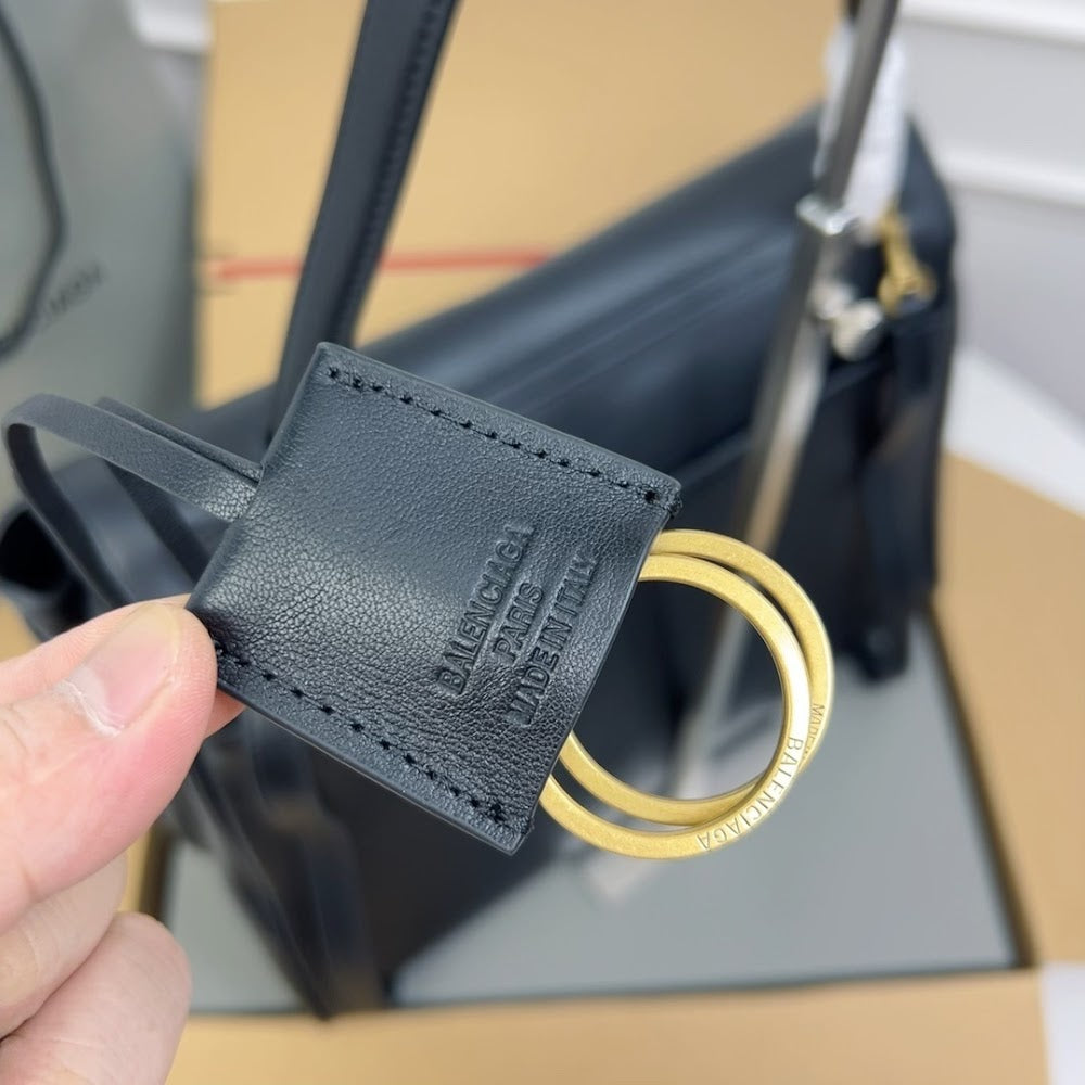 Dragons Bags Balenciaga Luxury Bag --111028