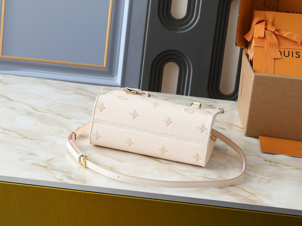Dragons Bags ln Luxury Bag --81714