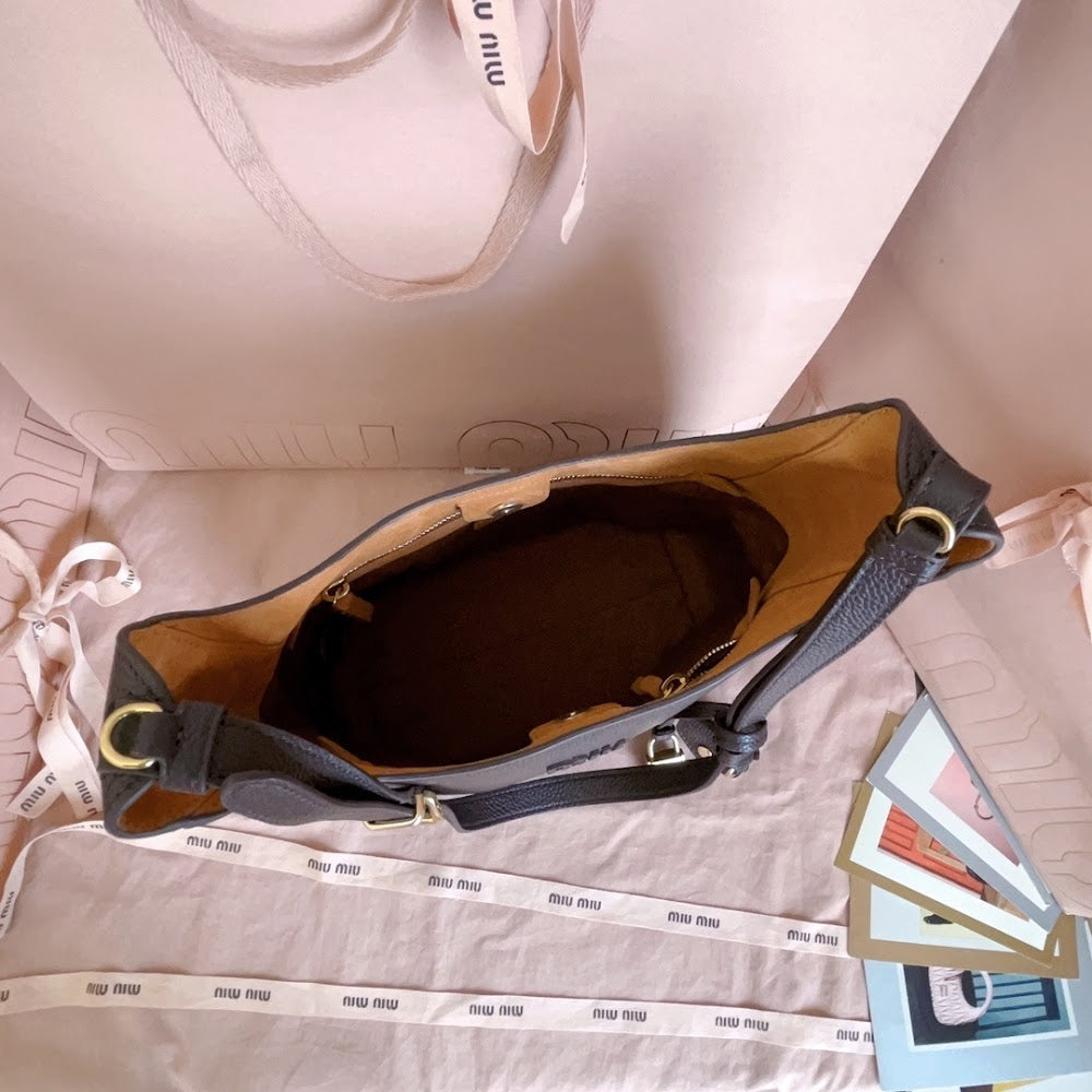 Dragons Bags Miun Miun Luxury Bag --122627
