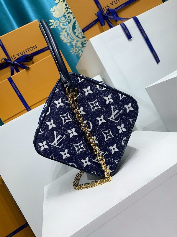 Dragons Bags ln Luxury Bag --67177