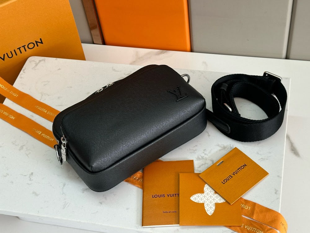 Dragons Bags ln Luxury Bag --70900