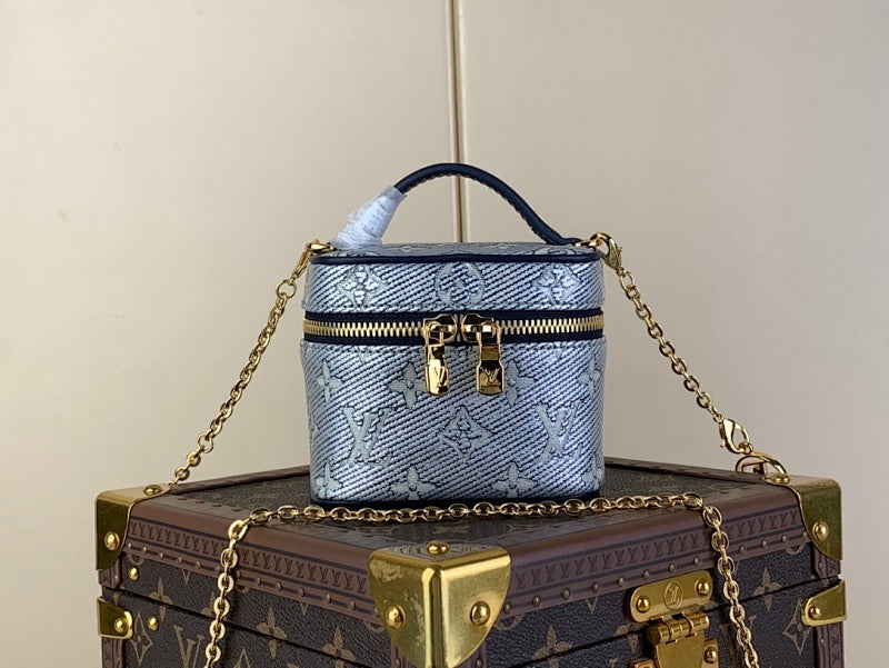 Dragons Bags ln Luxury Bag --61762