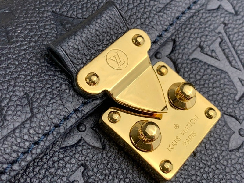 Dragons Bags ln Luxury Bag --56617