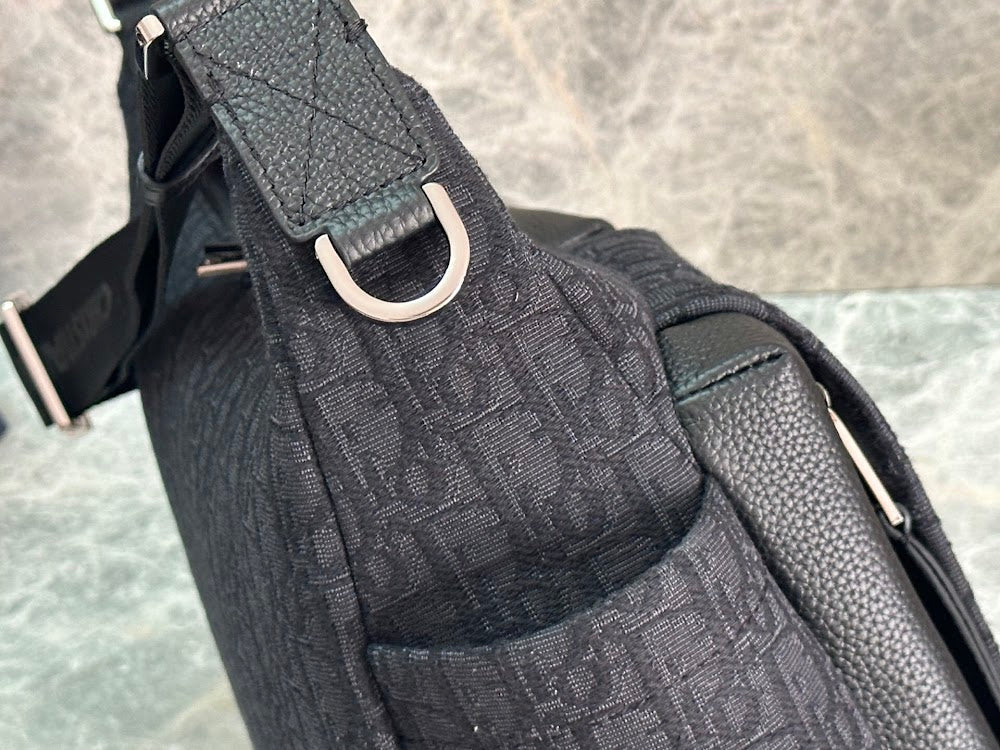 Dragons BagsDiorn Luxury Bag --115164