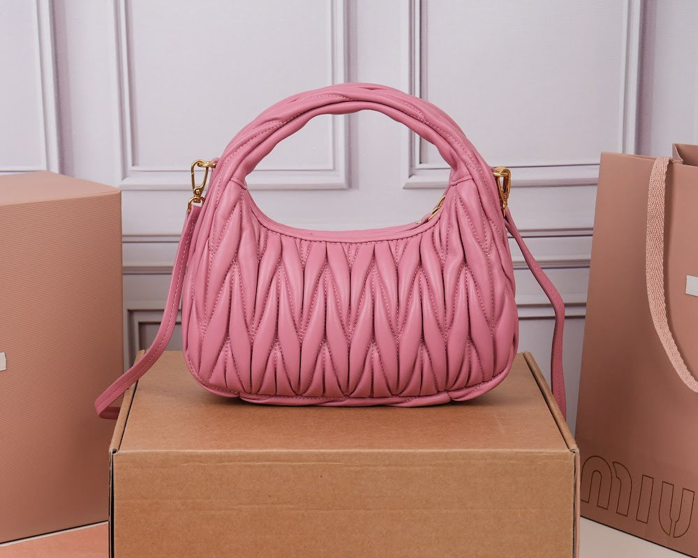 Dragons Bags Miun Miun Luxury Bag --123607