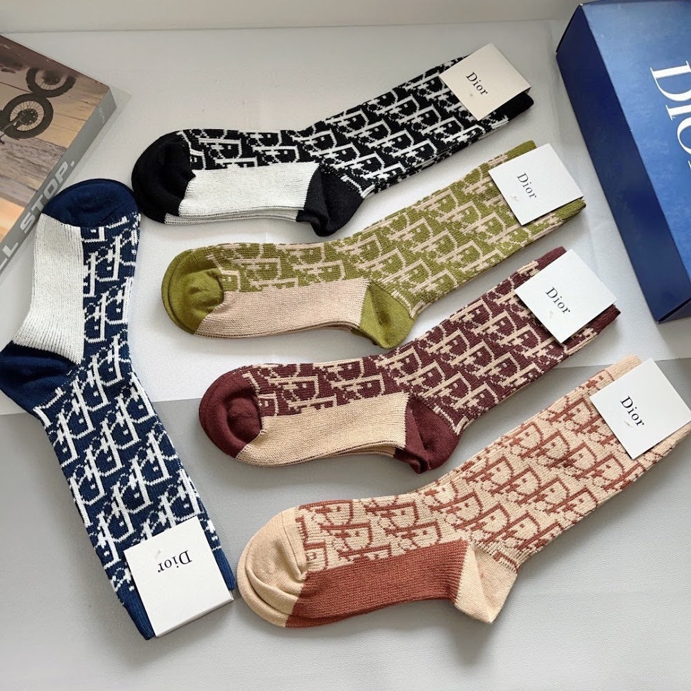 Dragons Bags Premium Luxury Socks --97689