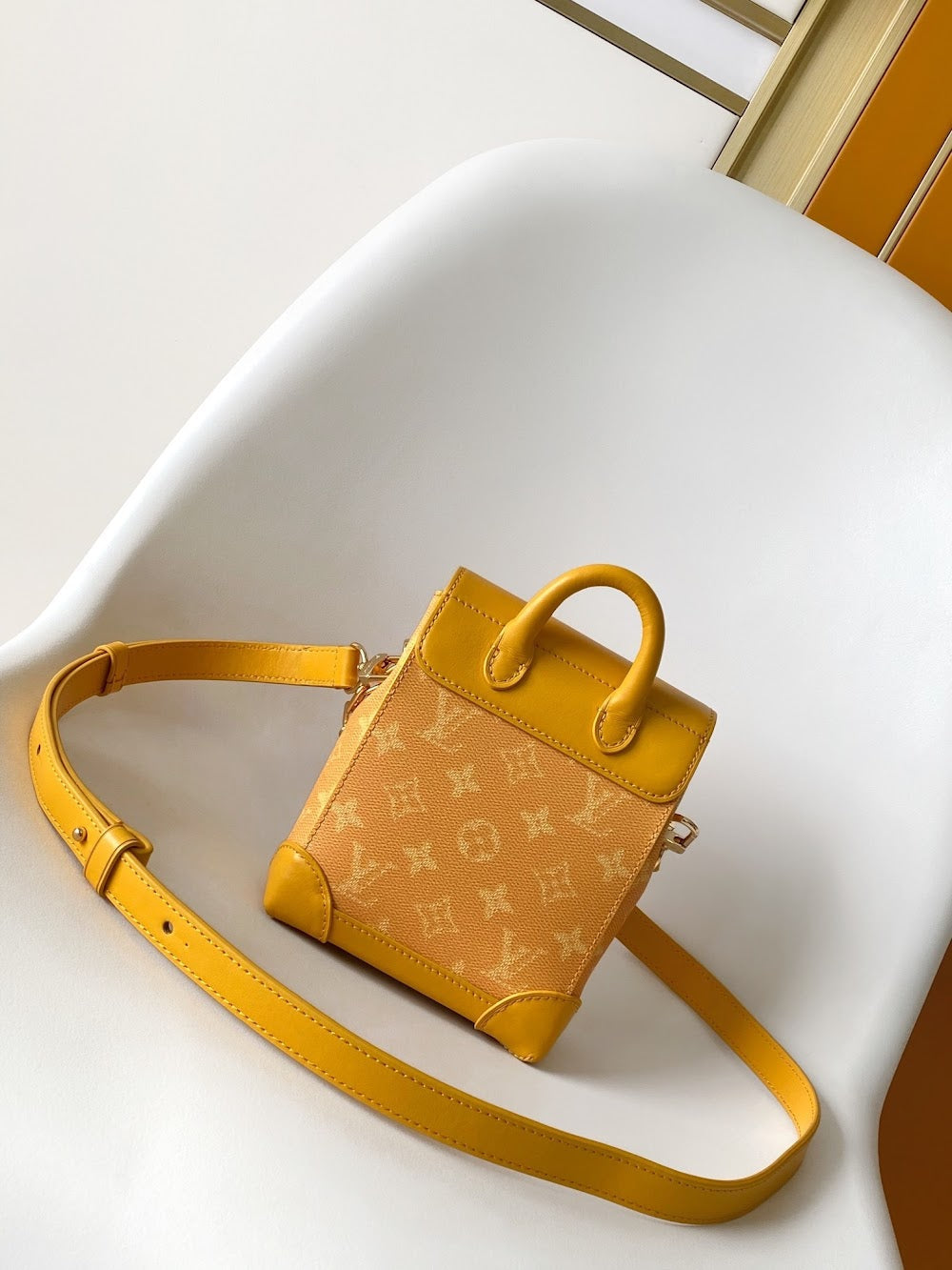 Dragons Bags ln Luxury Bag --81882