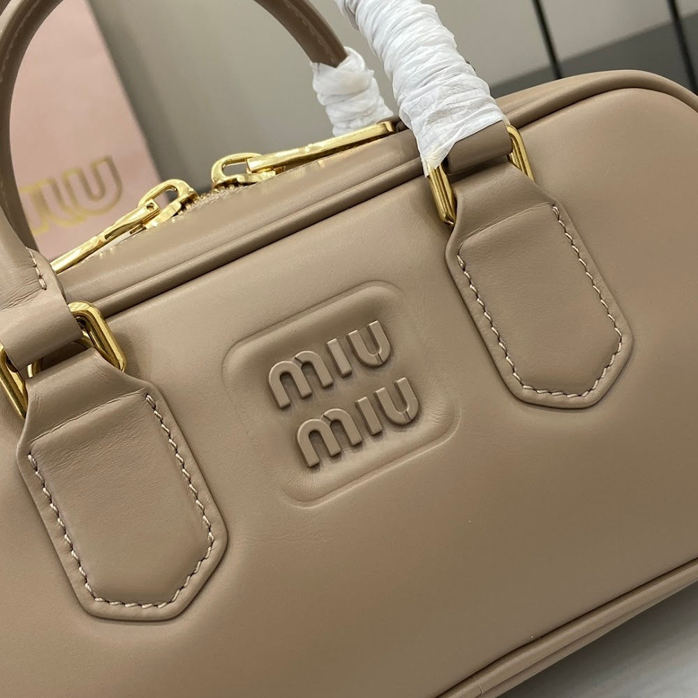 Dragons Bags Miun Miun Luxury Bag --122190