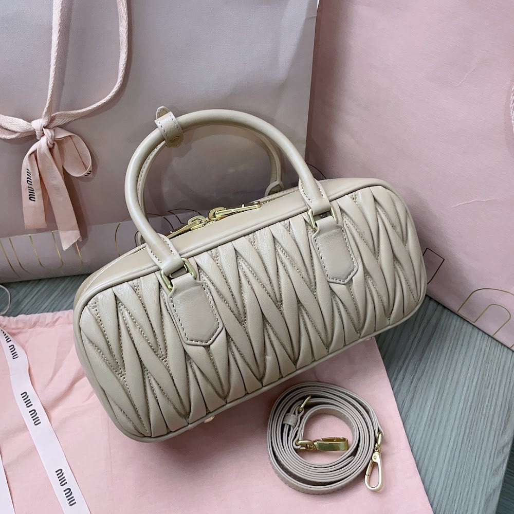 Dragons Bags Miun Miun Luxury Bag --122387