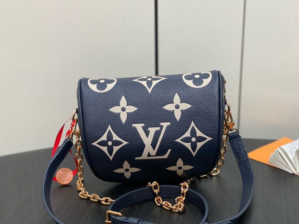 Dragons Bags ln Luxury Bag --81447