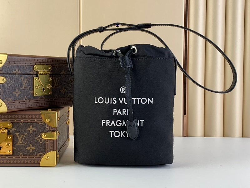 Dragons Bags ln Luxury Bag --67701